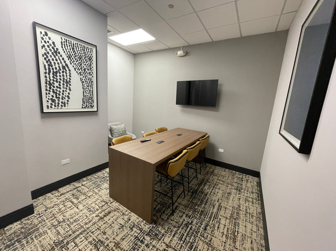 Holiday Inn & Suites Chicago Northwest - Elgin By IHG主图