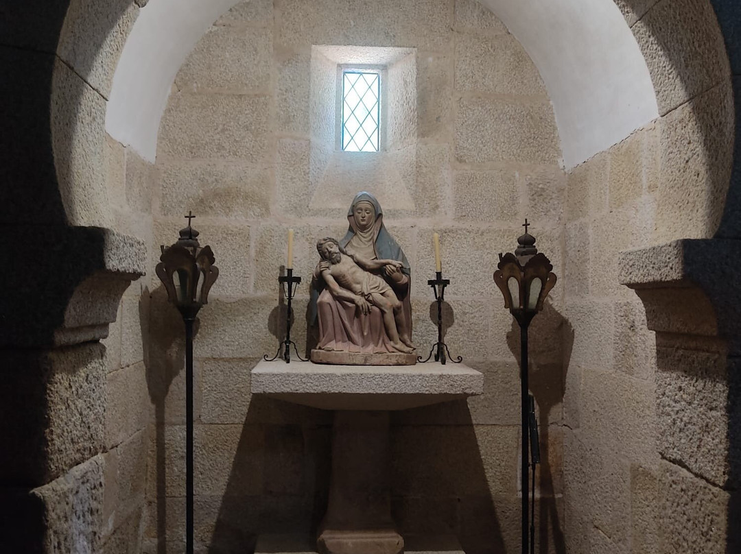 Igreja Moçárabe de São Pedro de Lourosa-Oliveira do Hospital必去景点