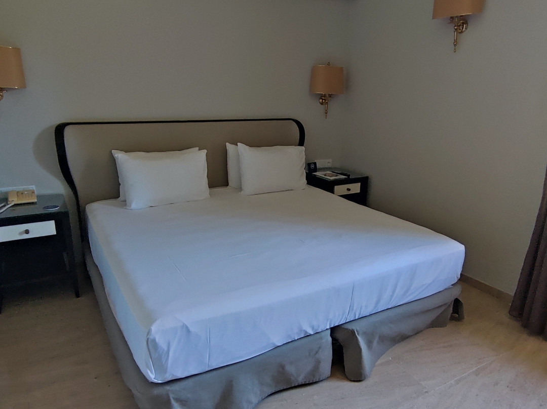 艾雅科尔多瓦酒店主图