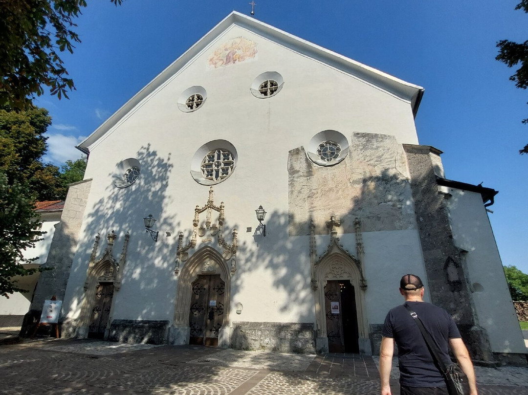 Saint Peter's Church-Radovljica必去景点