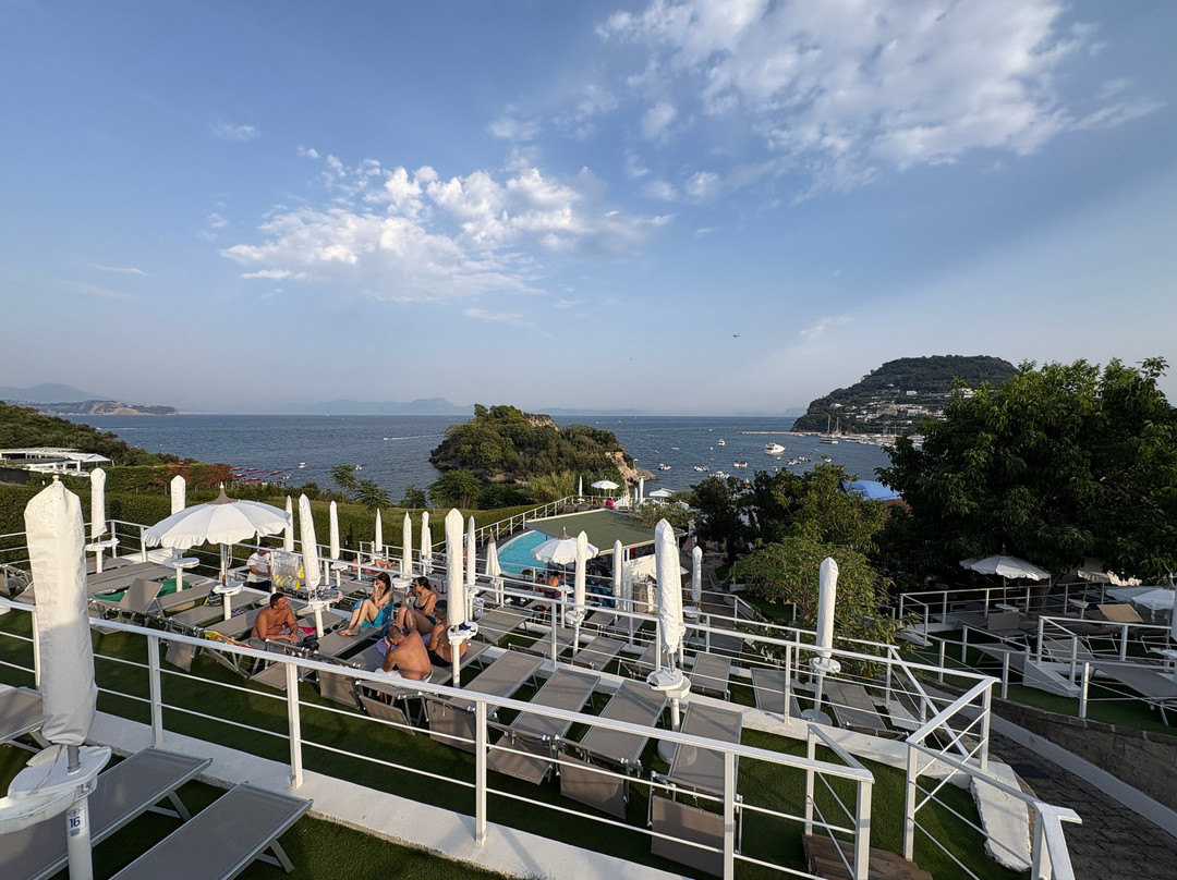 Punta Pennata Lido-Bacoli必去景点