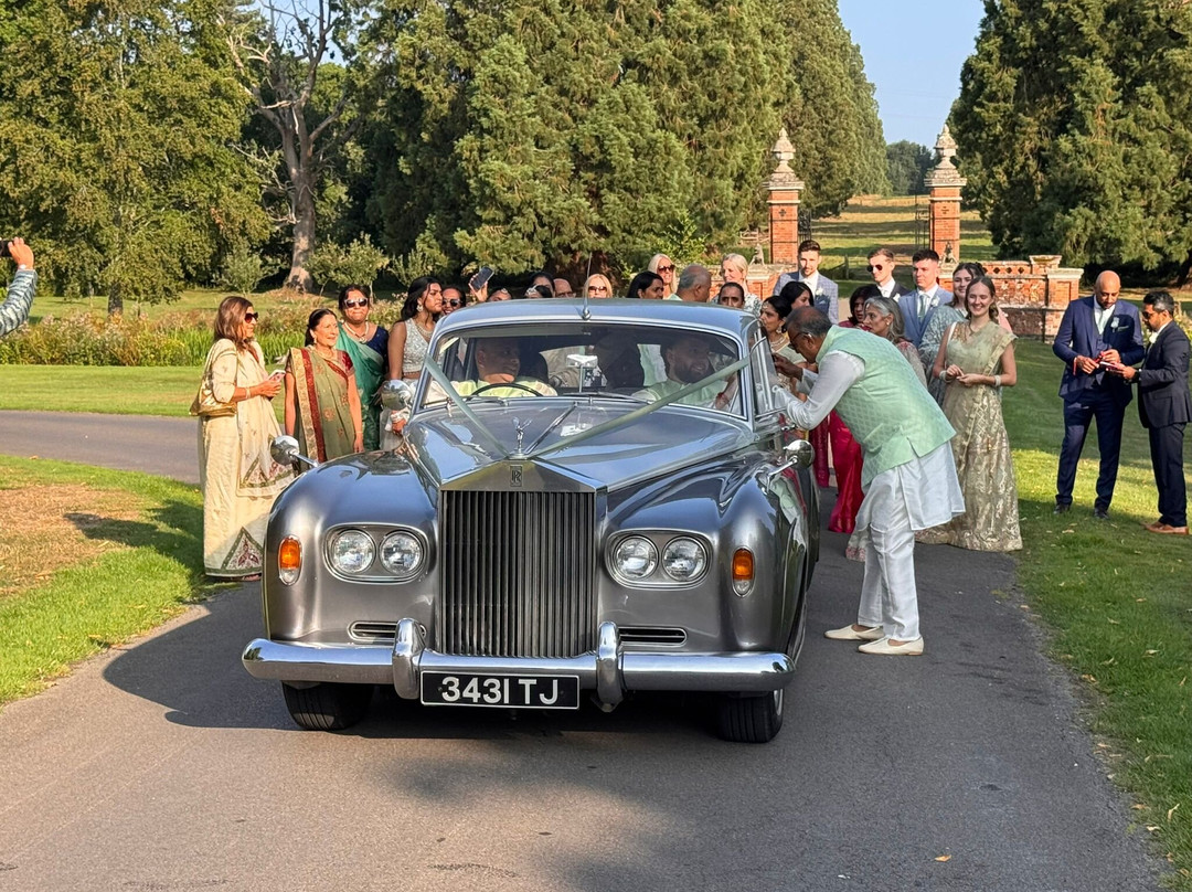 Webb's of Weybridge Classic Car Hire-威布里治必去景点