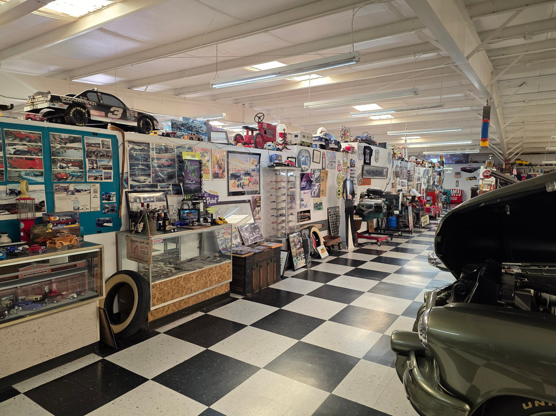 Route 66 Auto Museum-圣罗莎必去景点