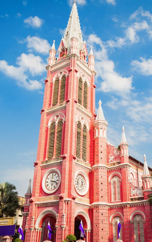 耶稣圣心堂-胡志明市必去景点
