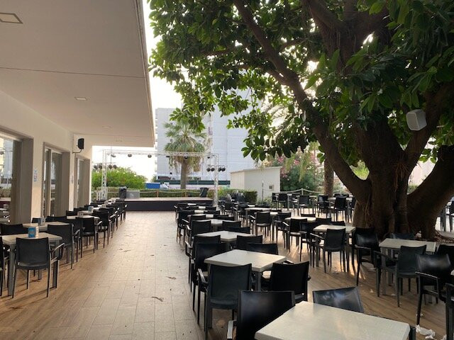 三只锚酒店主图