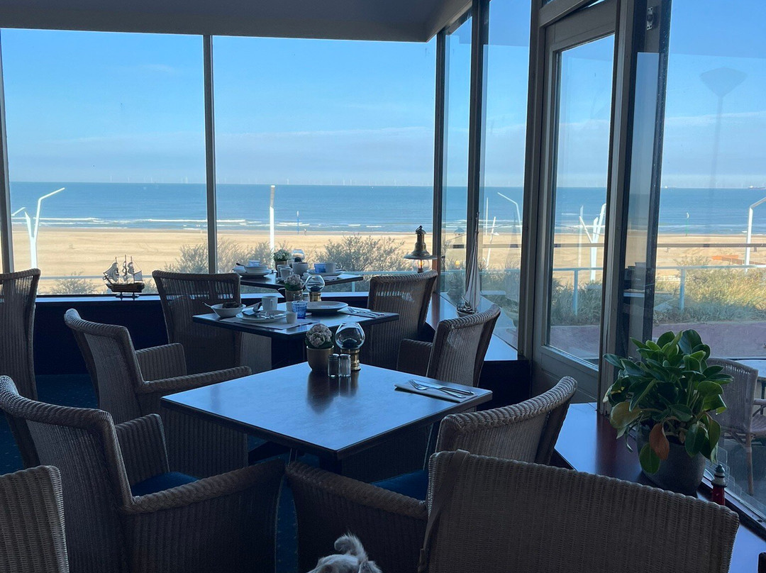 Boulevard Hotel主图