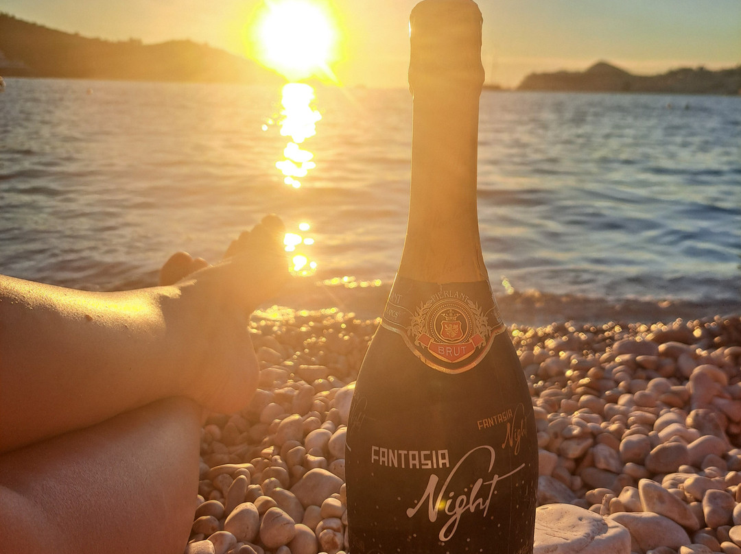 Sveti Jakov Beach-杜布罗夫尼克必去景点