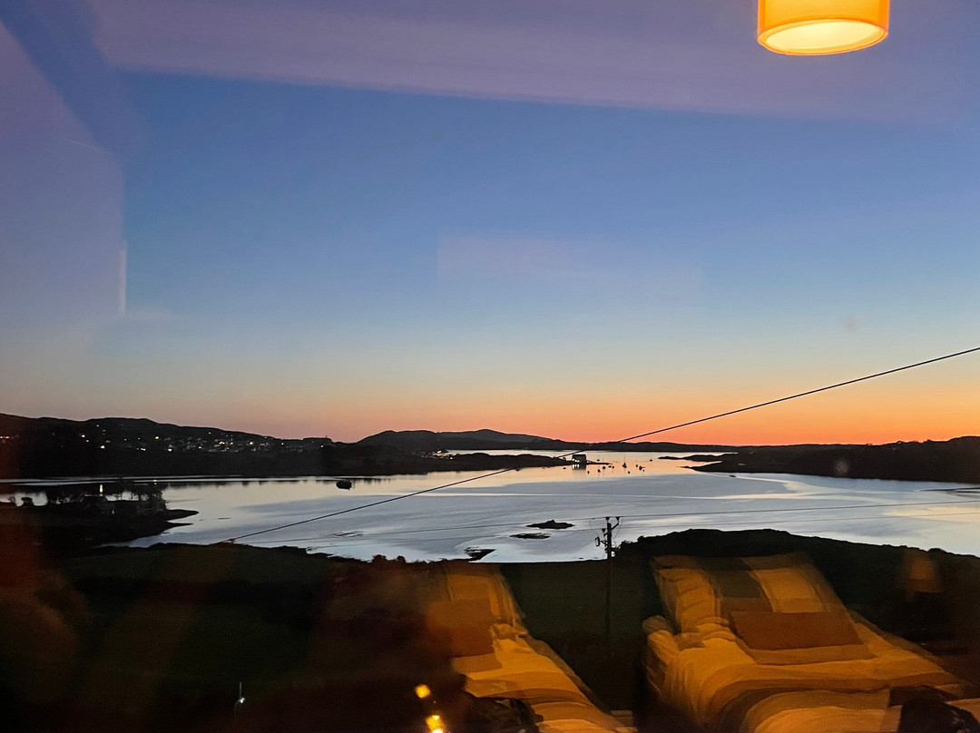 拉斯莫尔食宿酒店主图