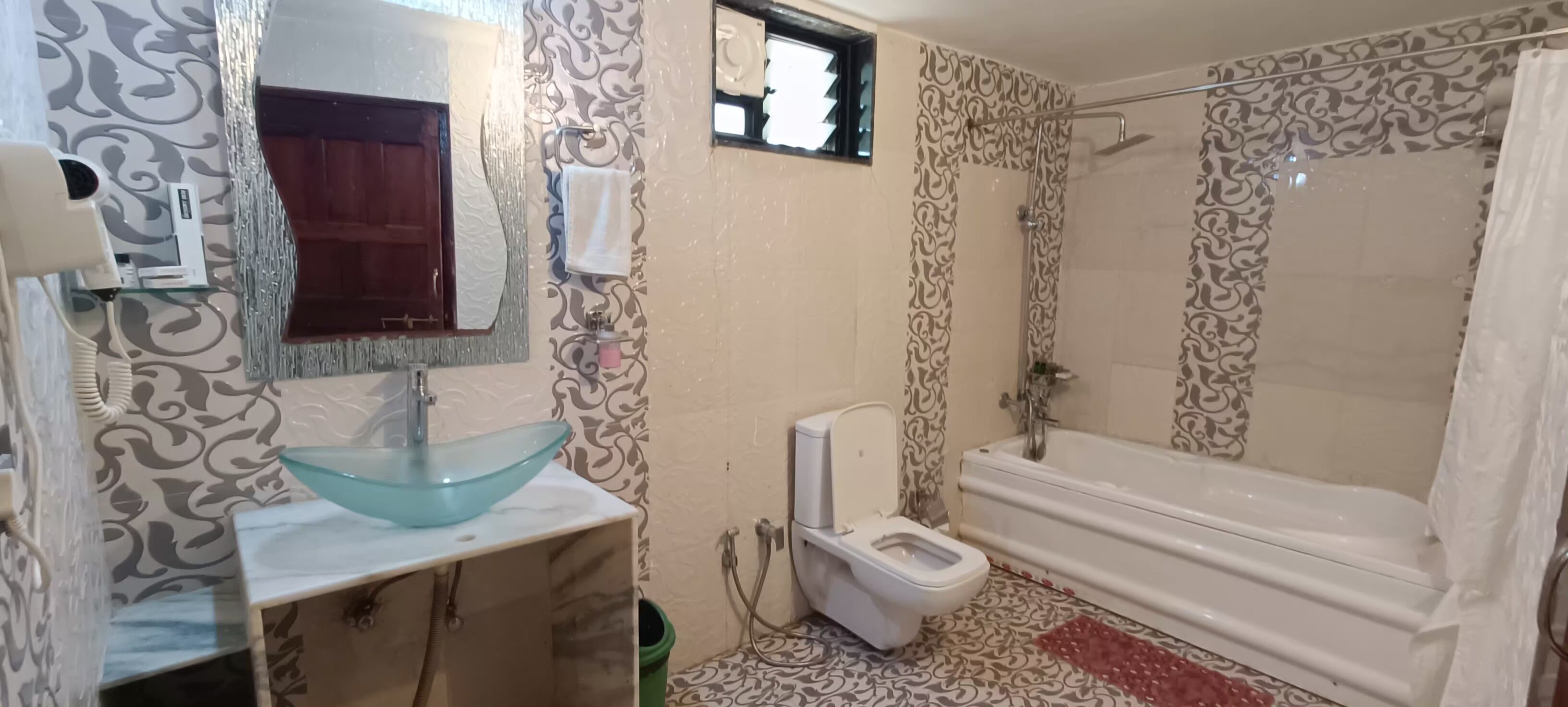 The Desert Den - Little Rann of Kutch-浴室