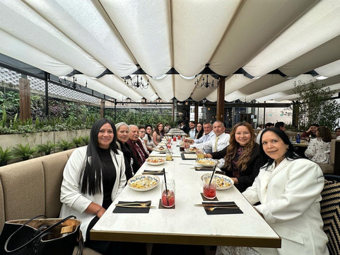 Cecilia Bogota主图