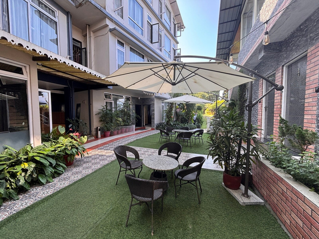 噶伦堡餐馆和美食-Sood's Himalayan Vista Restaurant