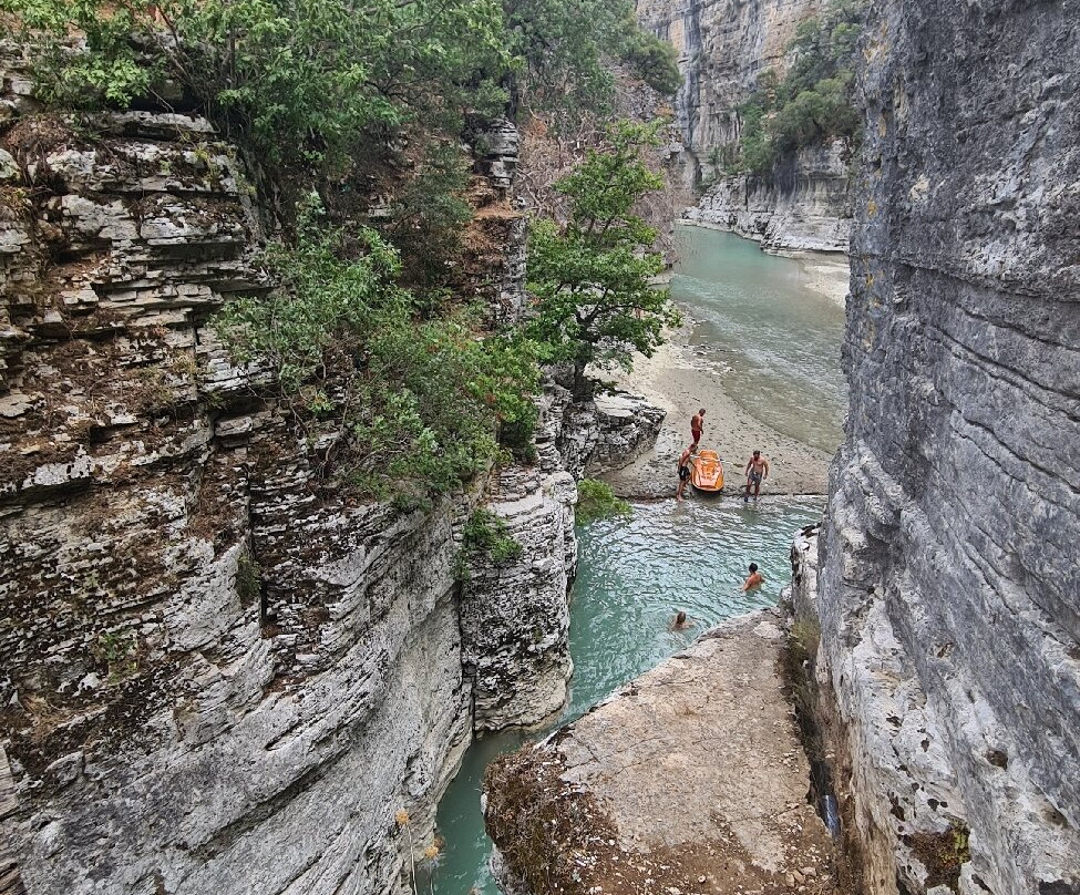 Albanian Amazing Tours-培拉特必去景点