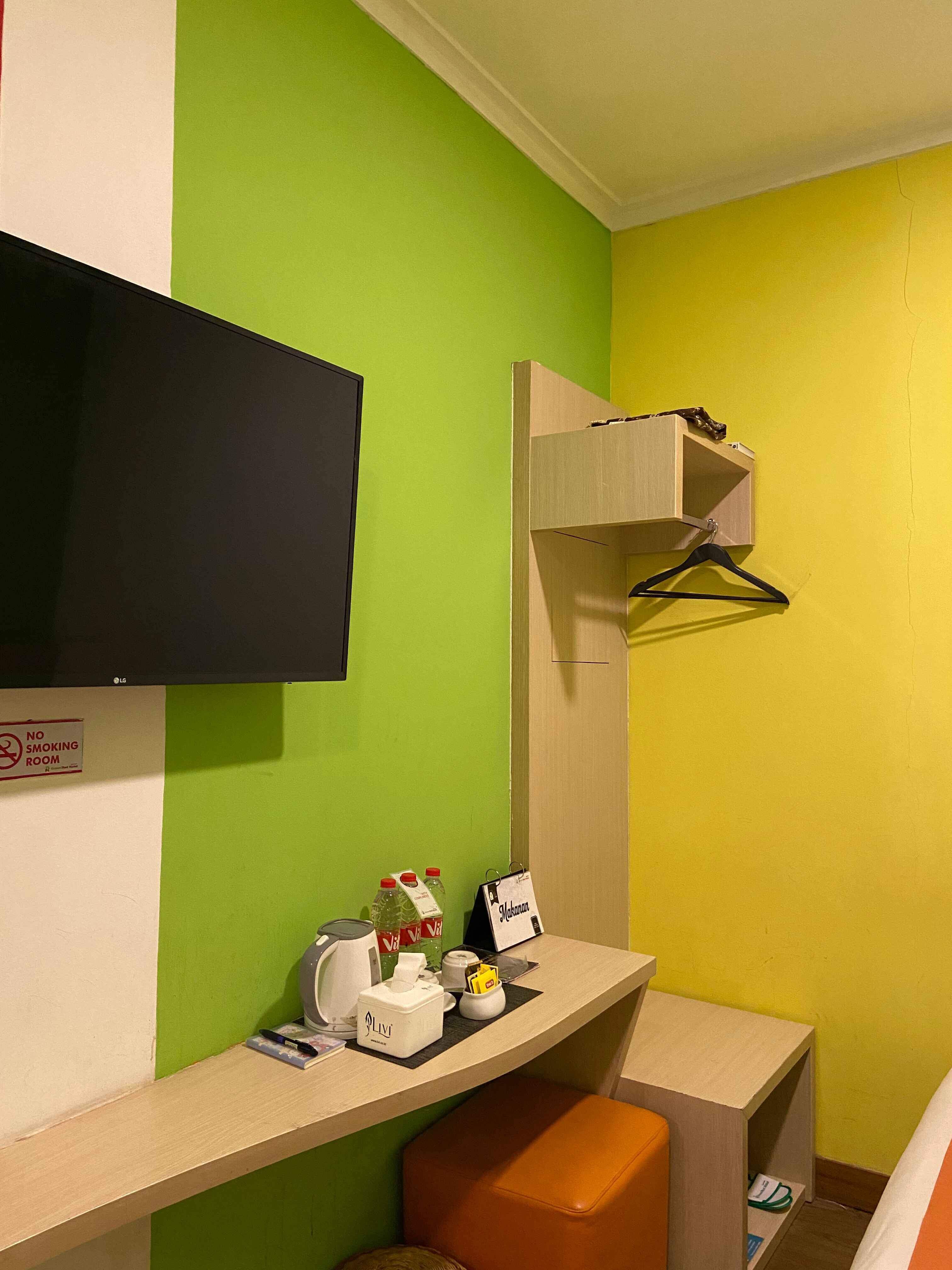 Green Red Hotel Syariah Jombang-客卧