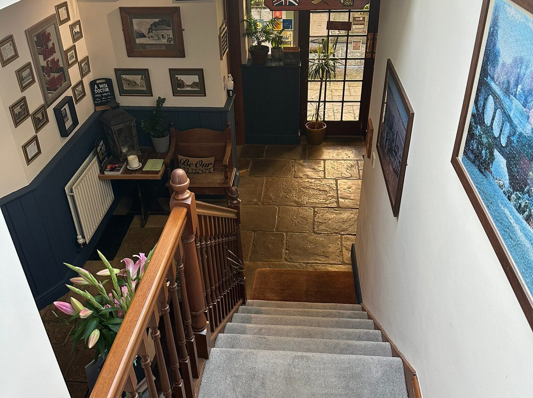 The Rose & Crown & Guesthouse主图