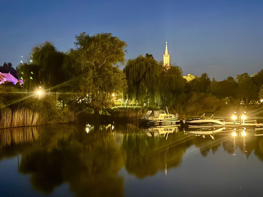 Le Boat - Jabel-Jabel必去景点