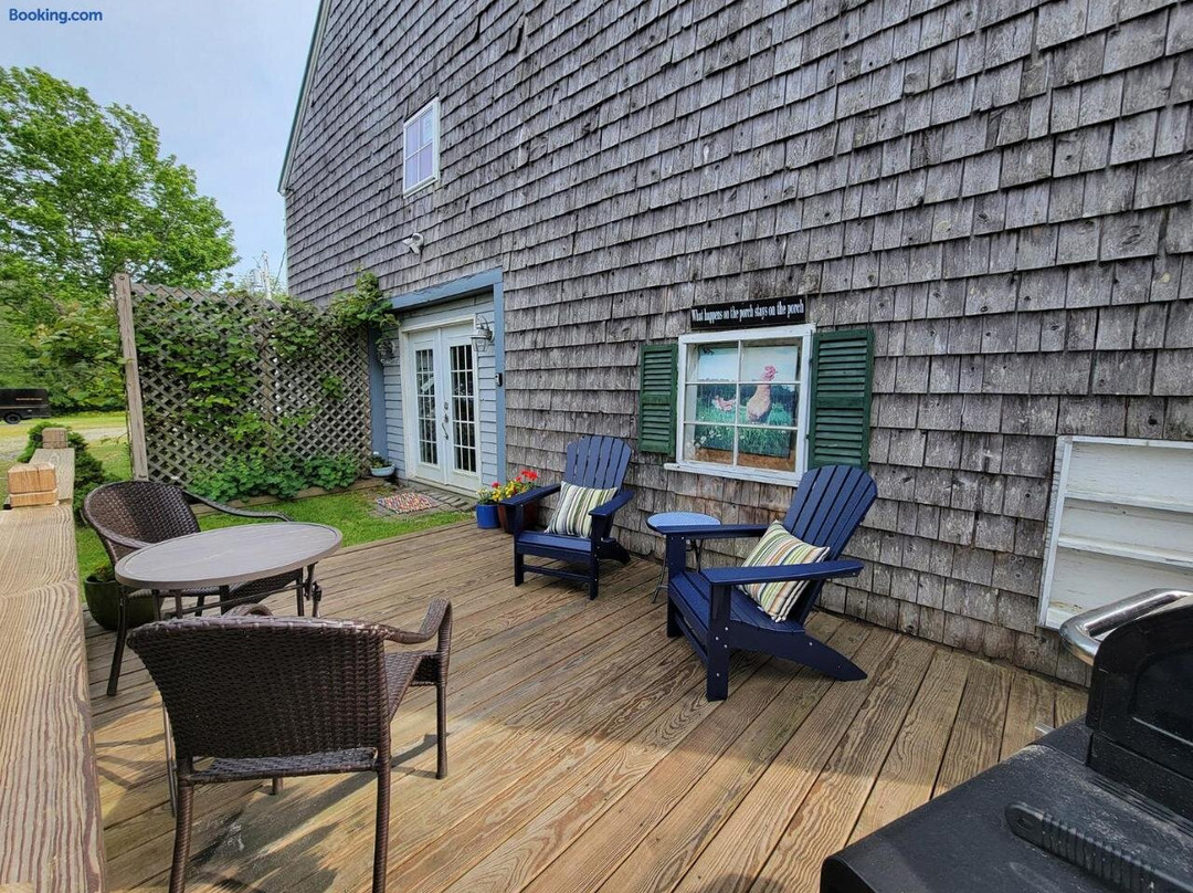 The Nest And Captains Quarters