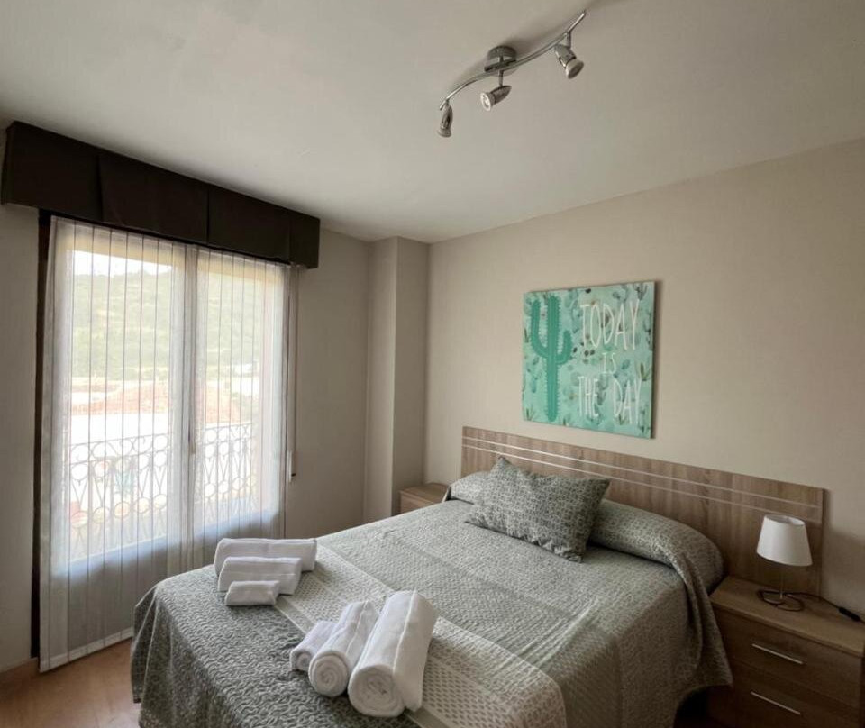 Santa Coloma Apartamentos