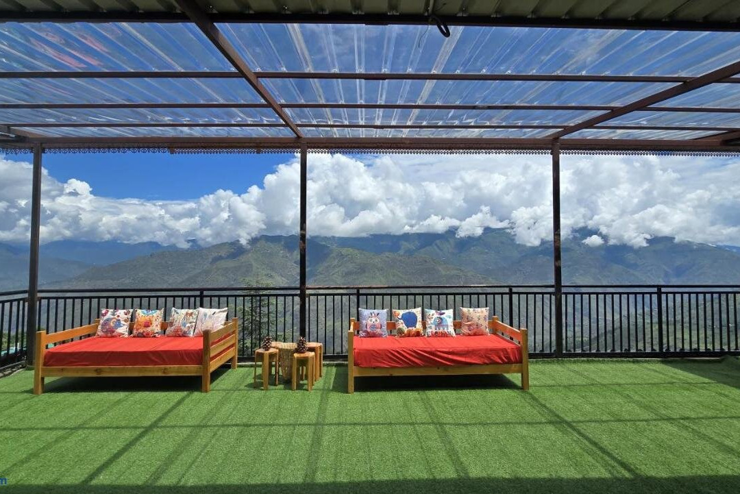 The Halt @Narkanda Rooms & Rooftop Cafe