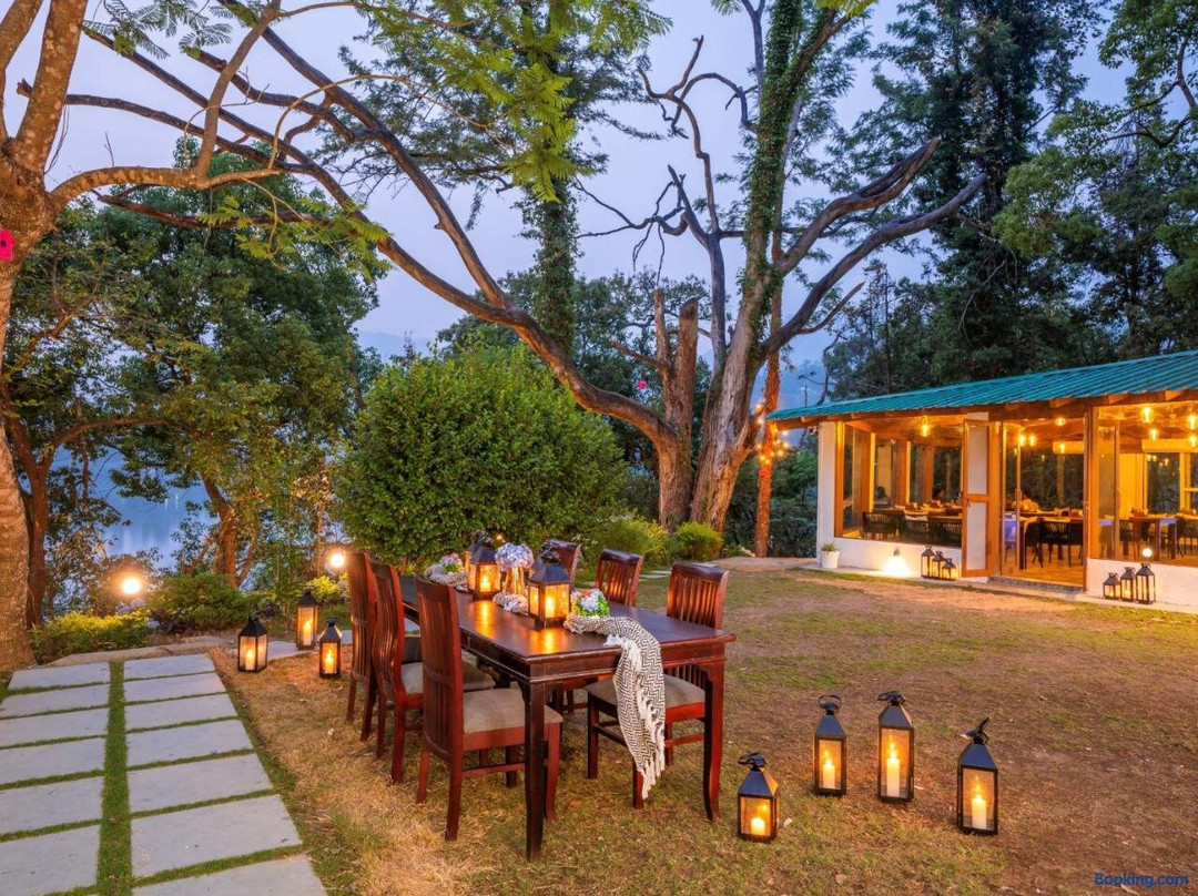 Moustache Select Naukuchiatal, Nainital