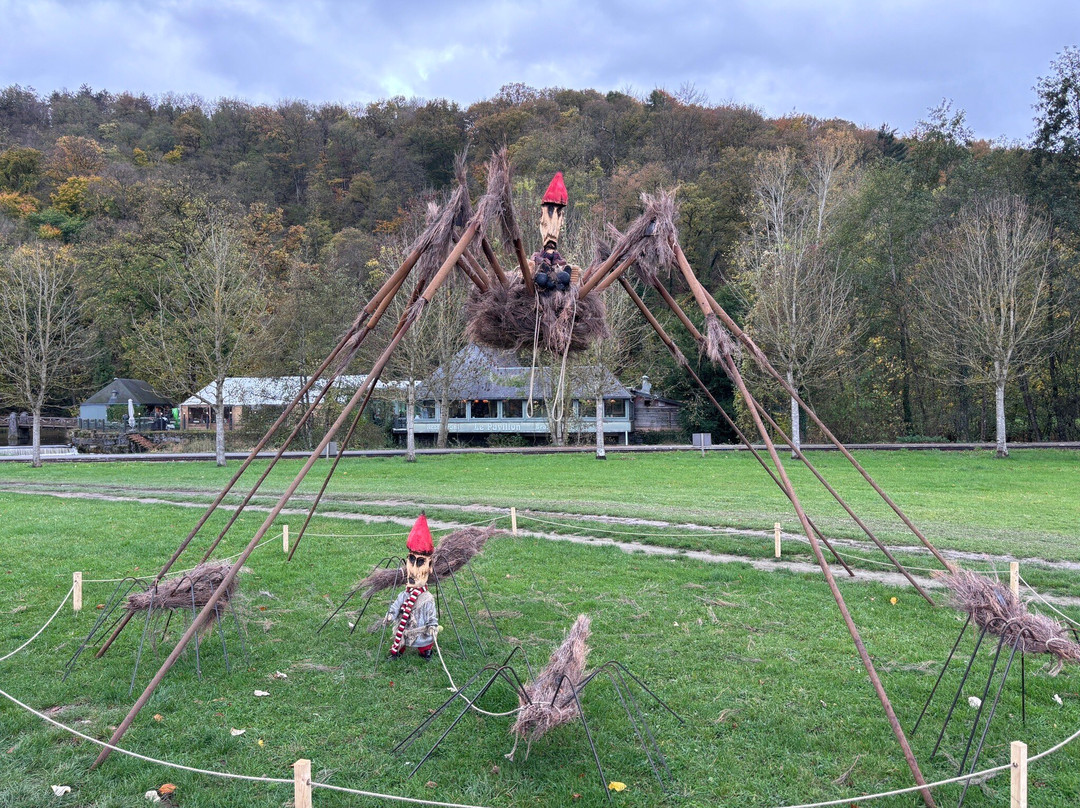 Domaine Des Grottes De Han-Han-sur-Lesse必去景点