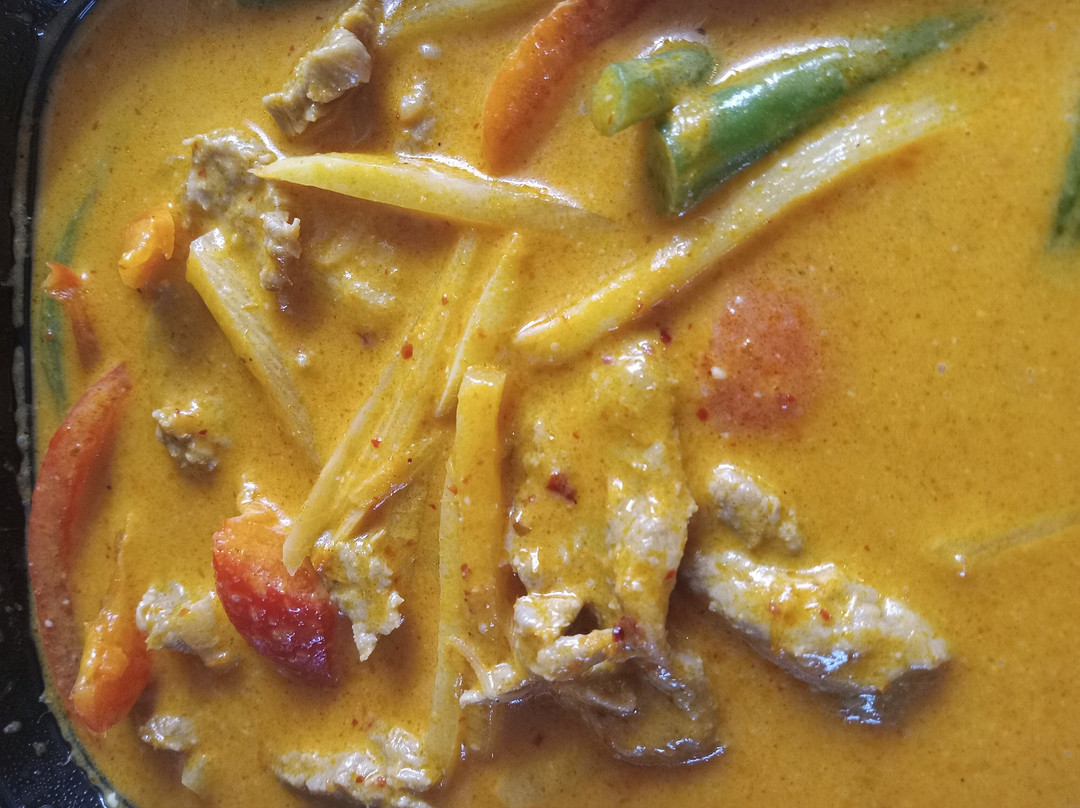 Taste The Thai & Sushi House