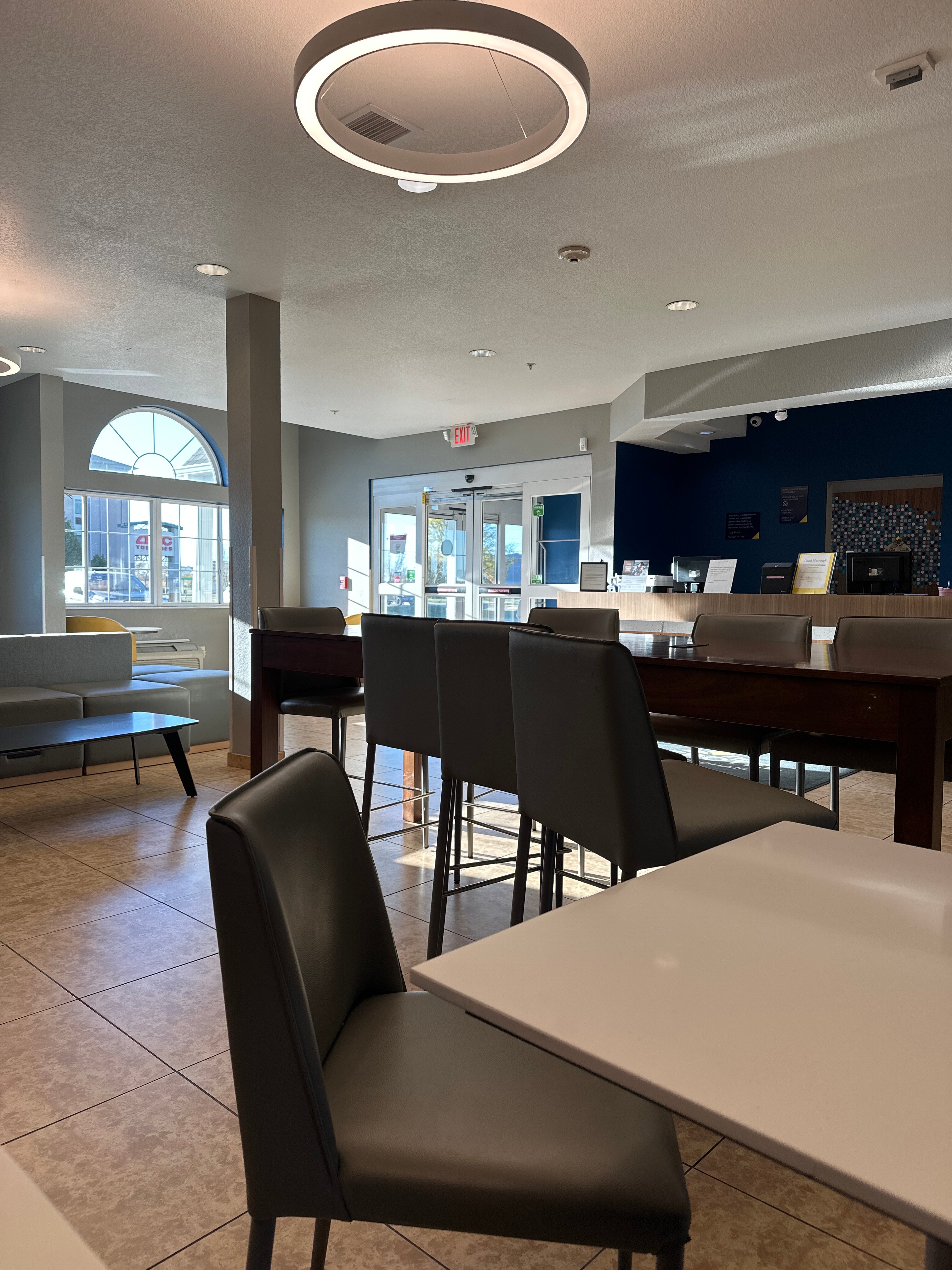 Microtel Inn & Suites By Wyndham Council Bluffs/omaha-浴室