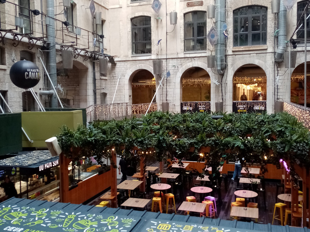 Les Docks Village-马赛必去景点