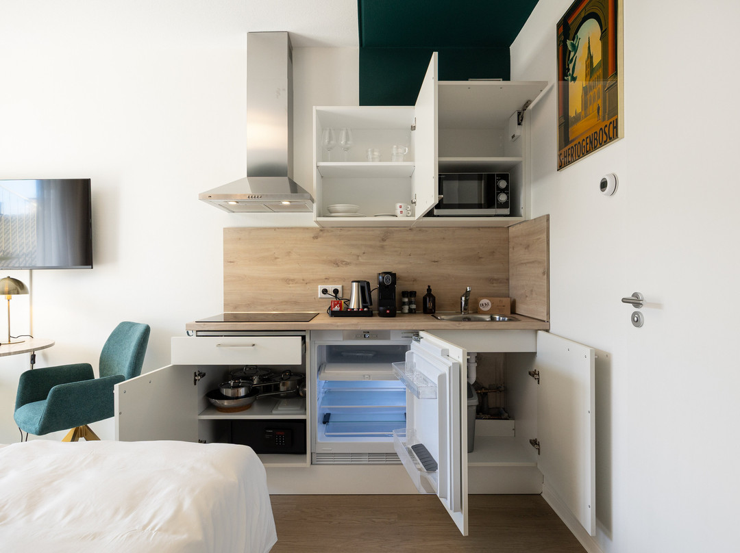 Duke Studio Hotel