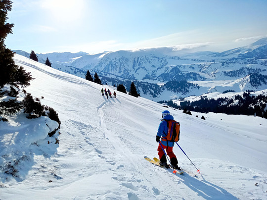 Ak-Sai Travel-比斯凯克必去景点