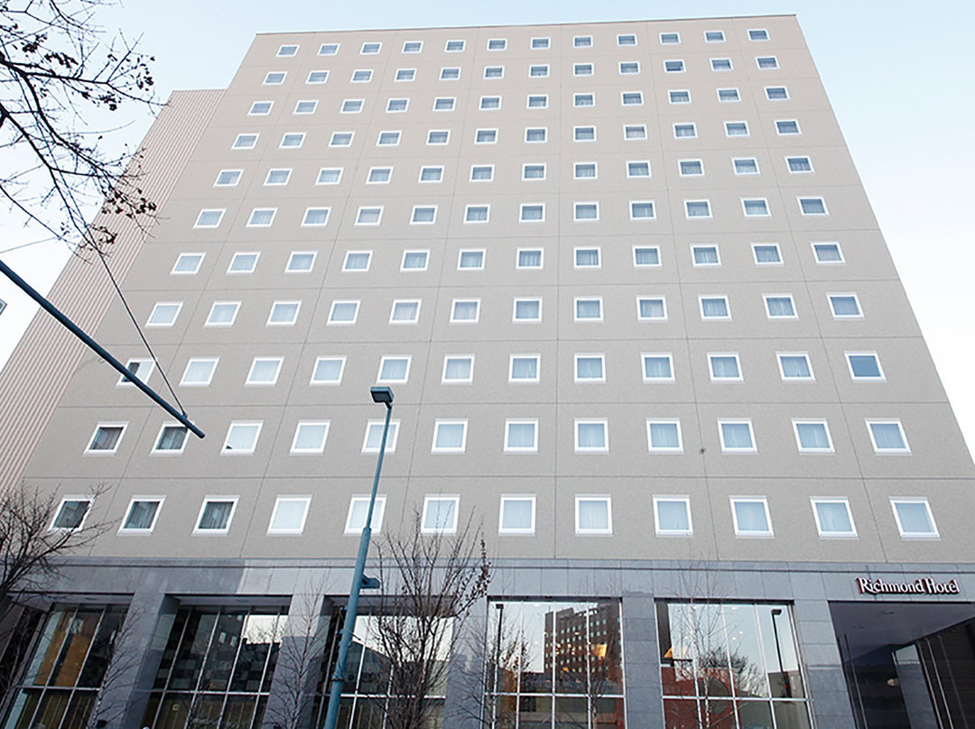 带广站前里满士酒店