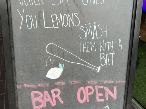 1st Base-南安普敦必去景点