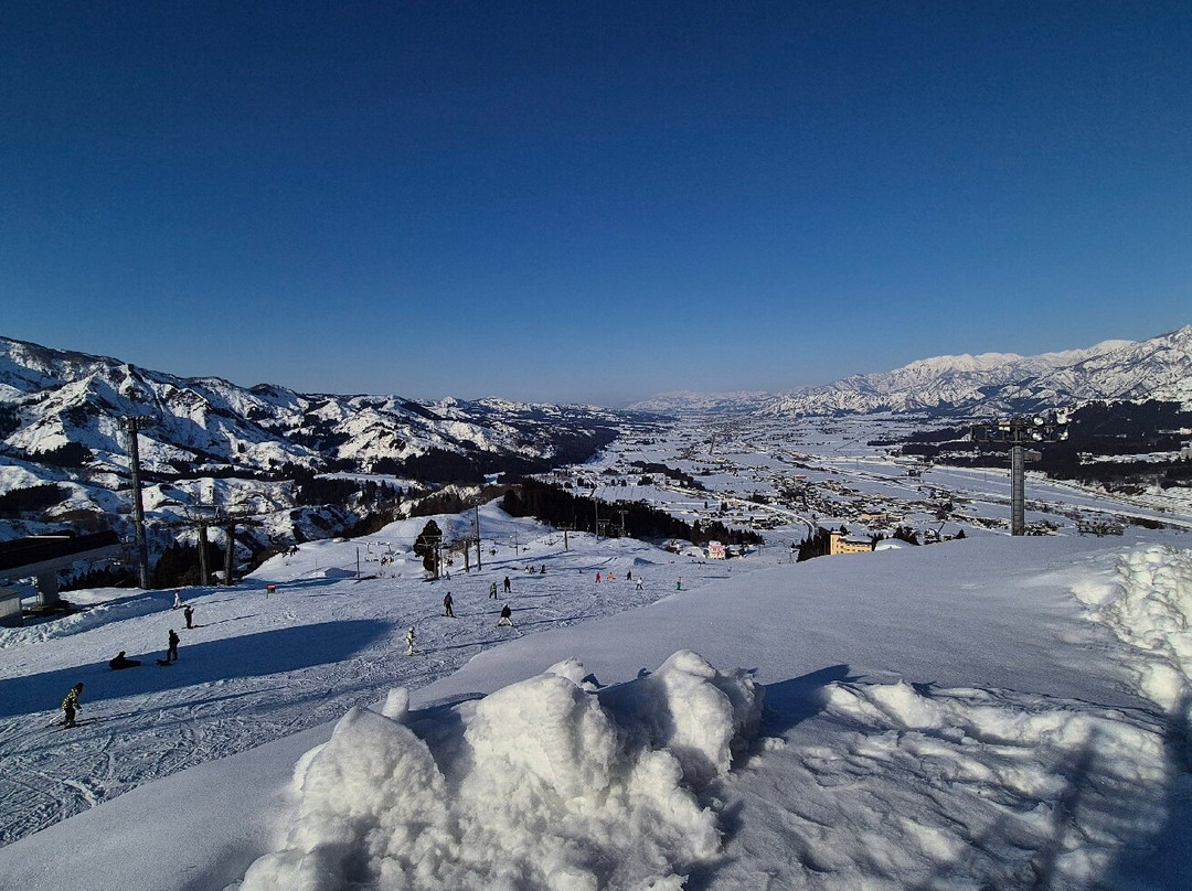 Ishiuchi Maruyama Ski Resort-南鱼沼市必去景点