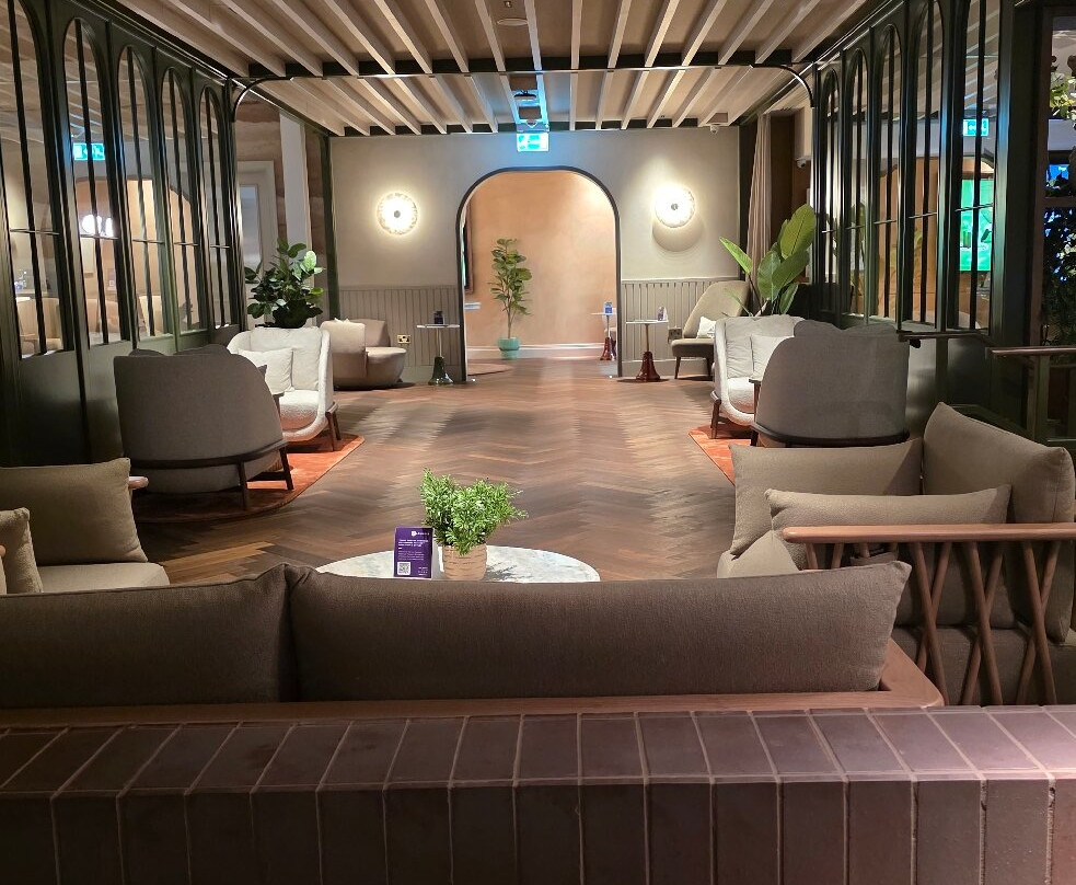 No1 Lounge at Jersey Airport-泽西岛必去景点