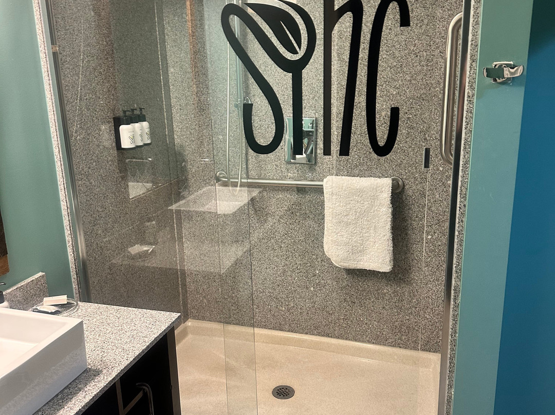 The Hotel SYNC主图