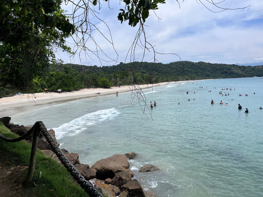 Lancha Claudio Ubatuba-乌巴图巴必去景点