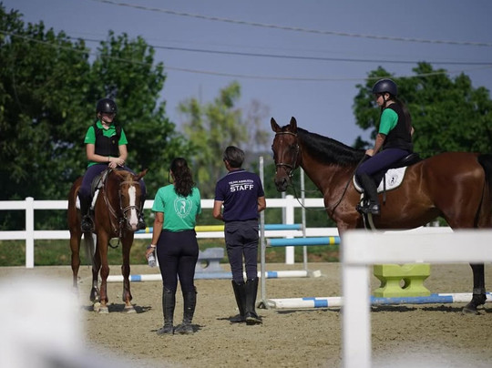 Maneggio Rio Tavo-Citta Sant'Angelo必去景点