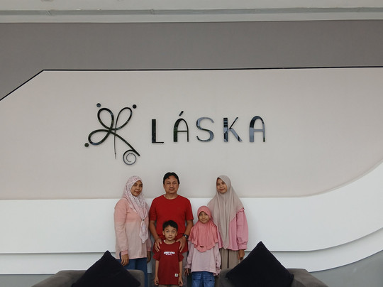 Láska Hotel Subang主图