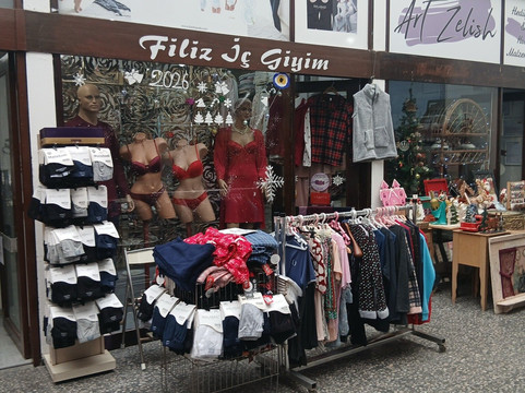 Ayvalık Çarşısı-Ayvalik必去景点