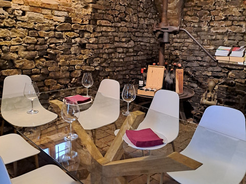 Cascina Sòt-蒙福特-达尔巴必去景点