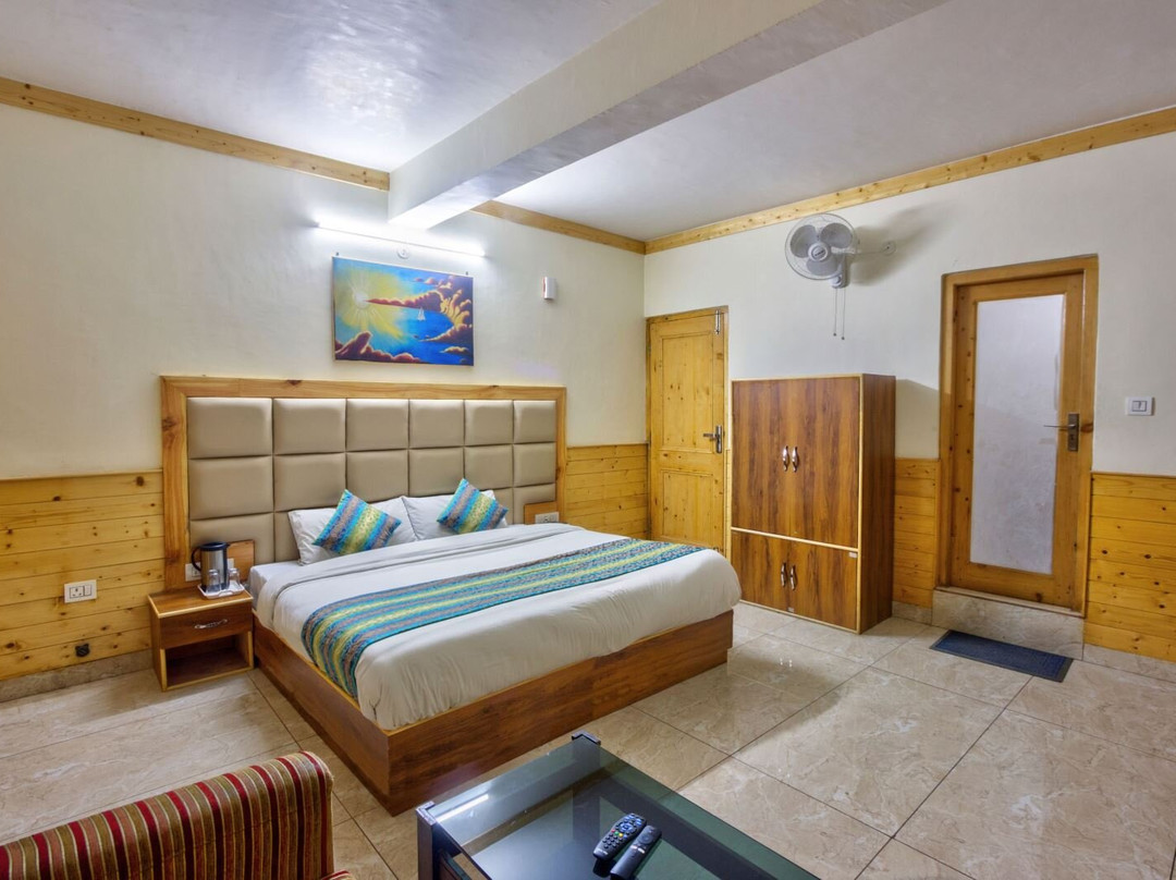 Trimurti Hotel Rama Palace主图
