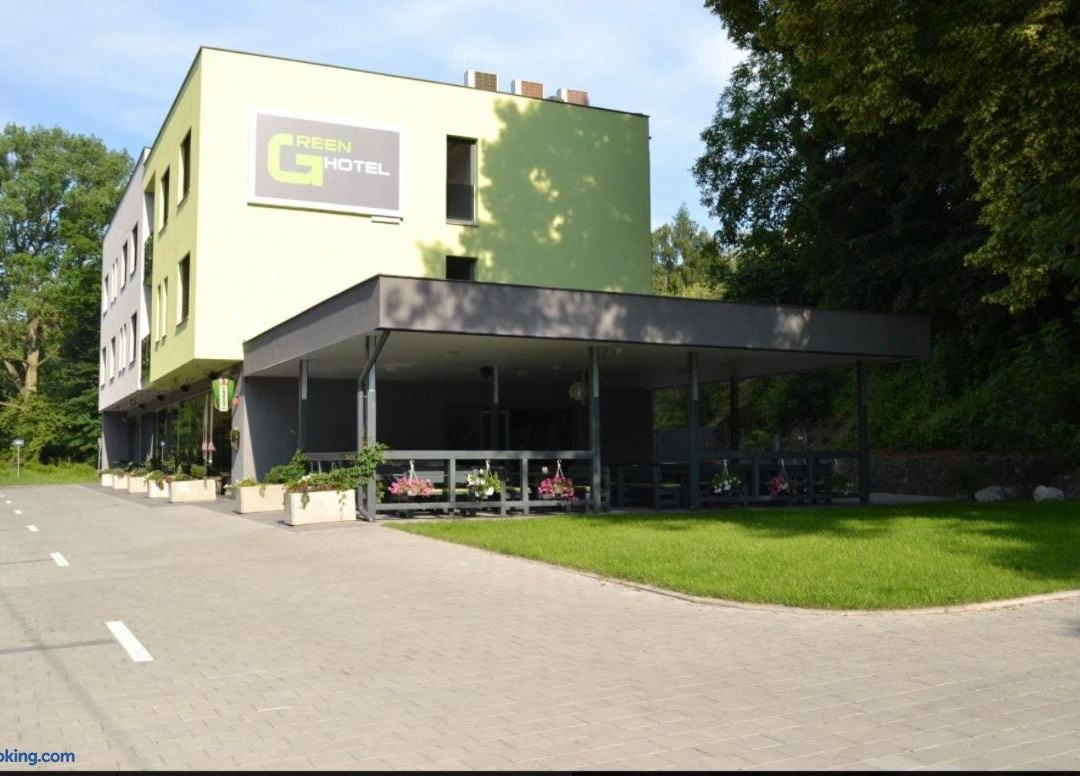 Green Hotel