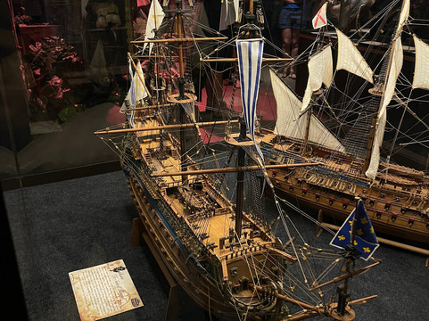 Aventura Pirata-康泊琉海水浴场必去景点