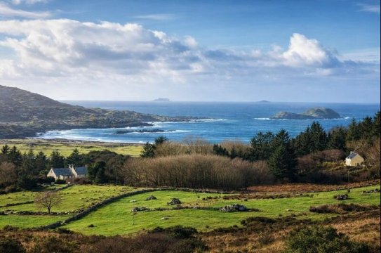 Derrynane Bay House-浴室