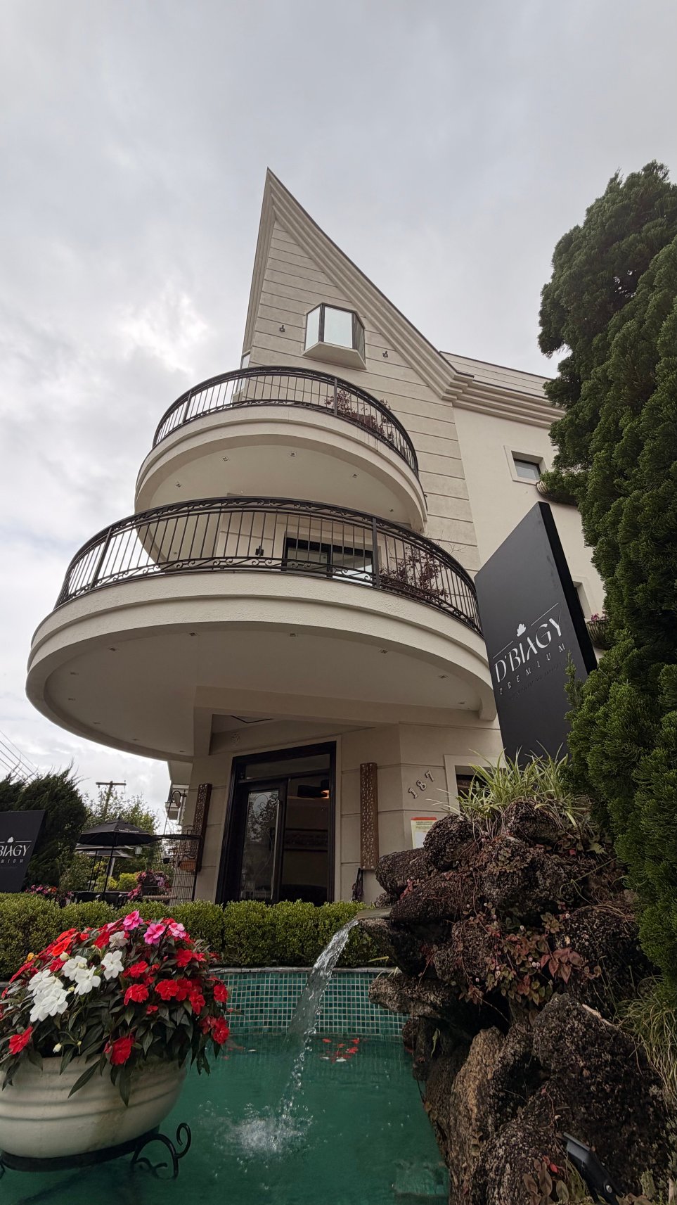 D'Biagy高级旅馆-官方