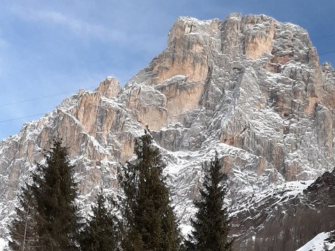 Passo Rolle-圣马蒂诺－迪卡斯特罗扎必去景点