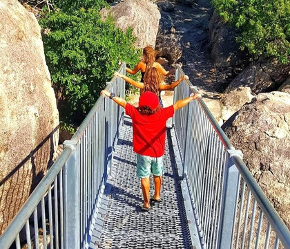 Cape Edgecumbe Walking Trail-博恩必去景点