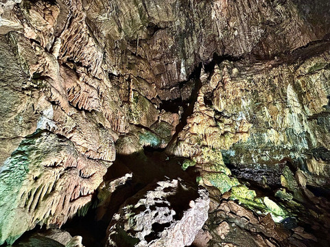 Grottes de Hotton-Hotton必去景点