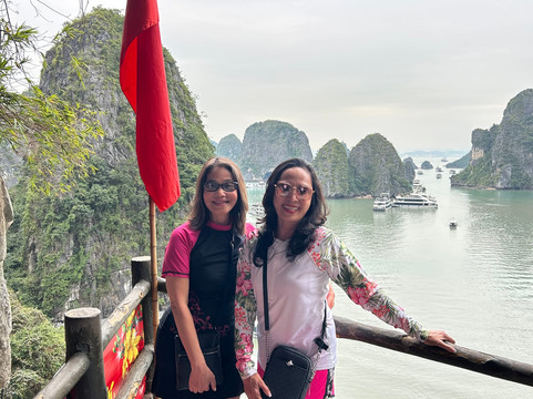 Catherine Cruises-下龙湾必去景点