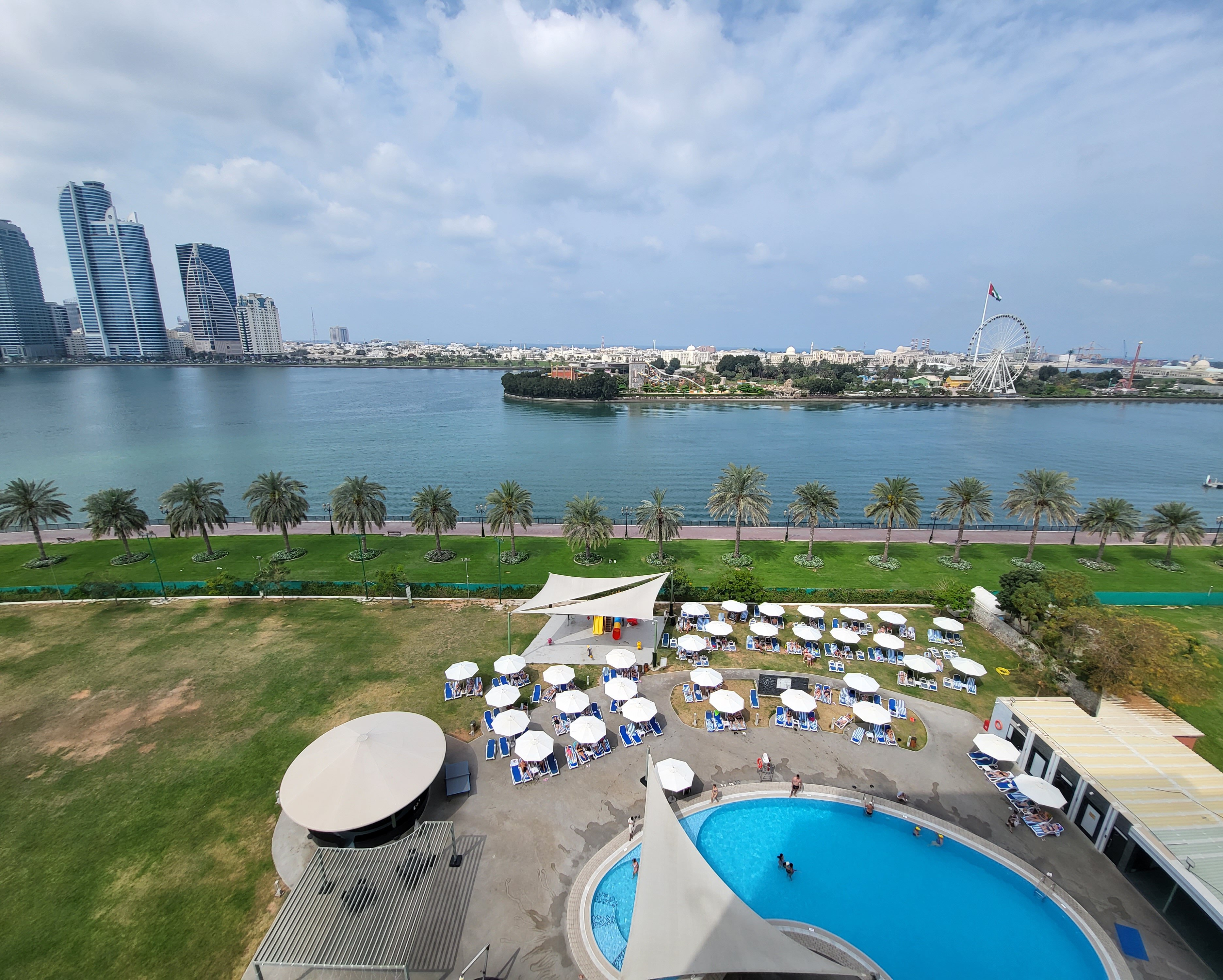 假日国际大酒店-官方