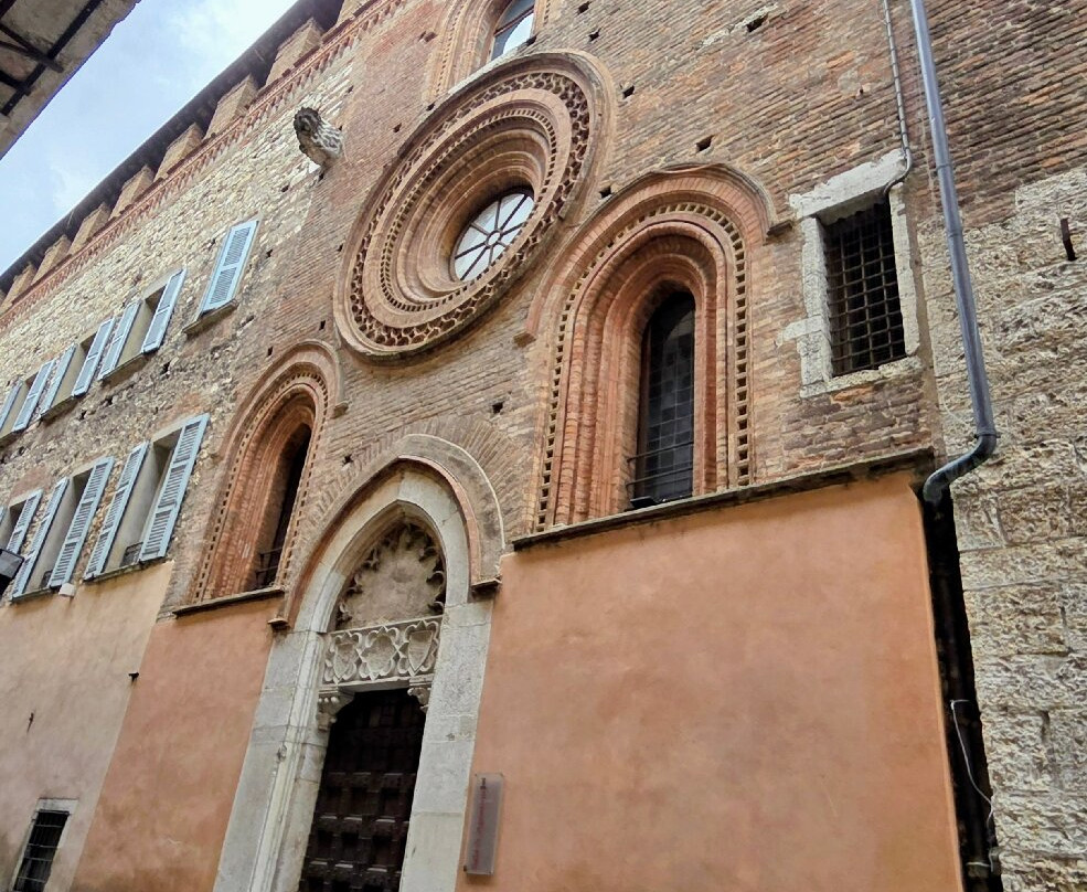 艾尔伯格欧罗洛吉欧酒店主图